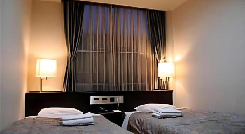 Kochi Business Hotel Bekkan Esterno foto